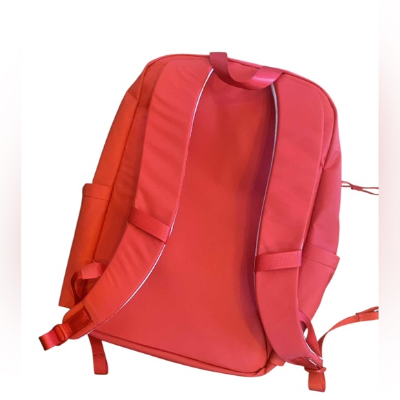 NWOT Lululemon new crew backpack LULURED main image 4